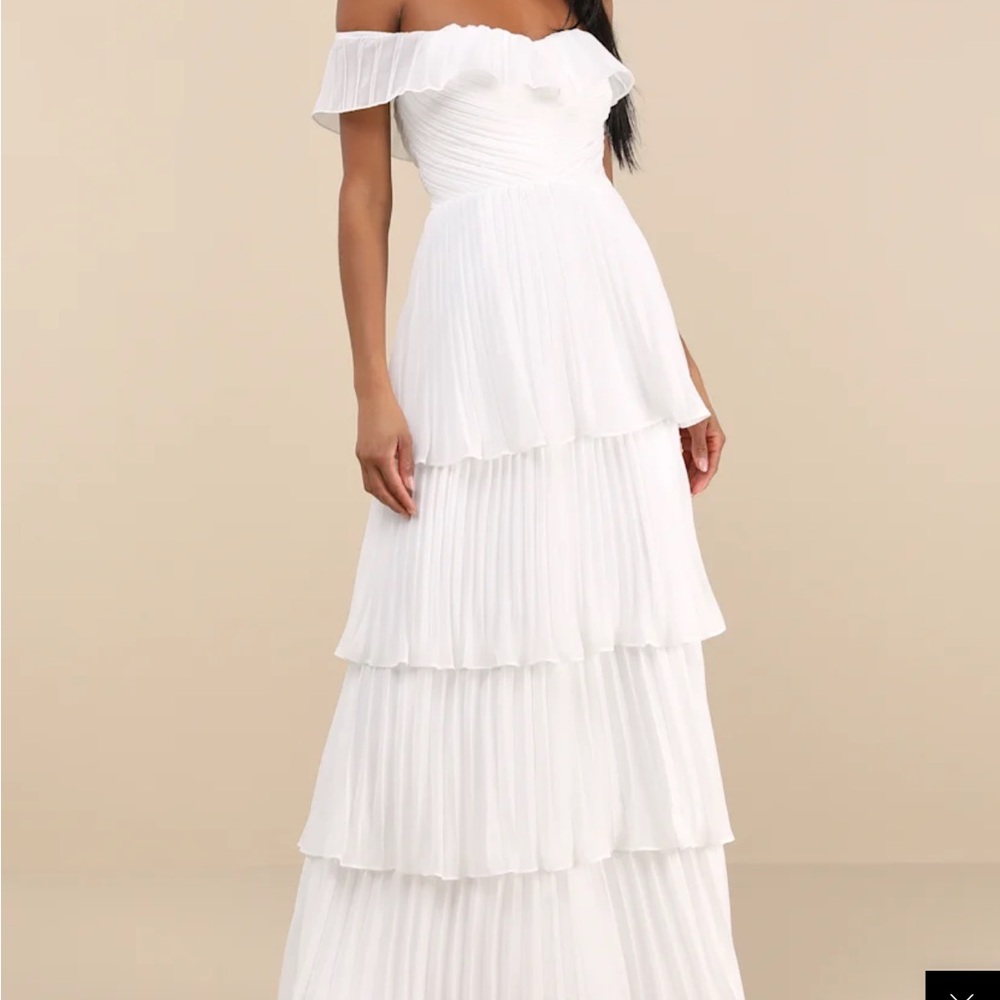 Lulu's Strapless White Tiered Dress